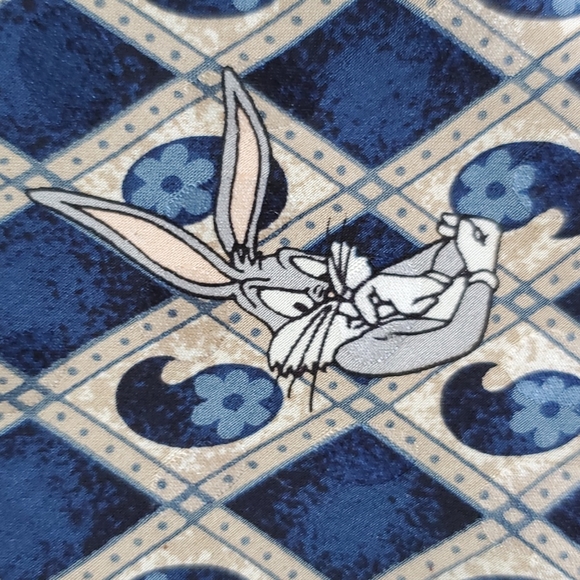 Looney Tunes Mania Tie - Picture 6 of 9